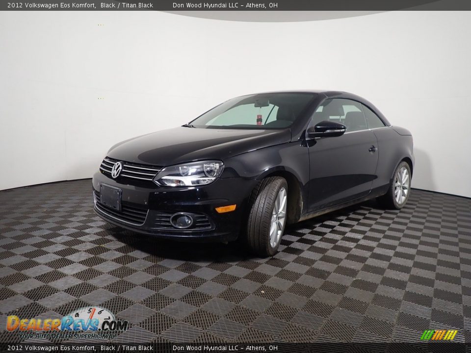 2012 Volkswagen Eos Komfort Black / Titan Black Photo #8