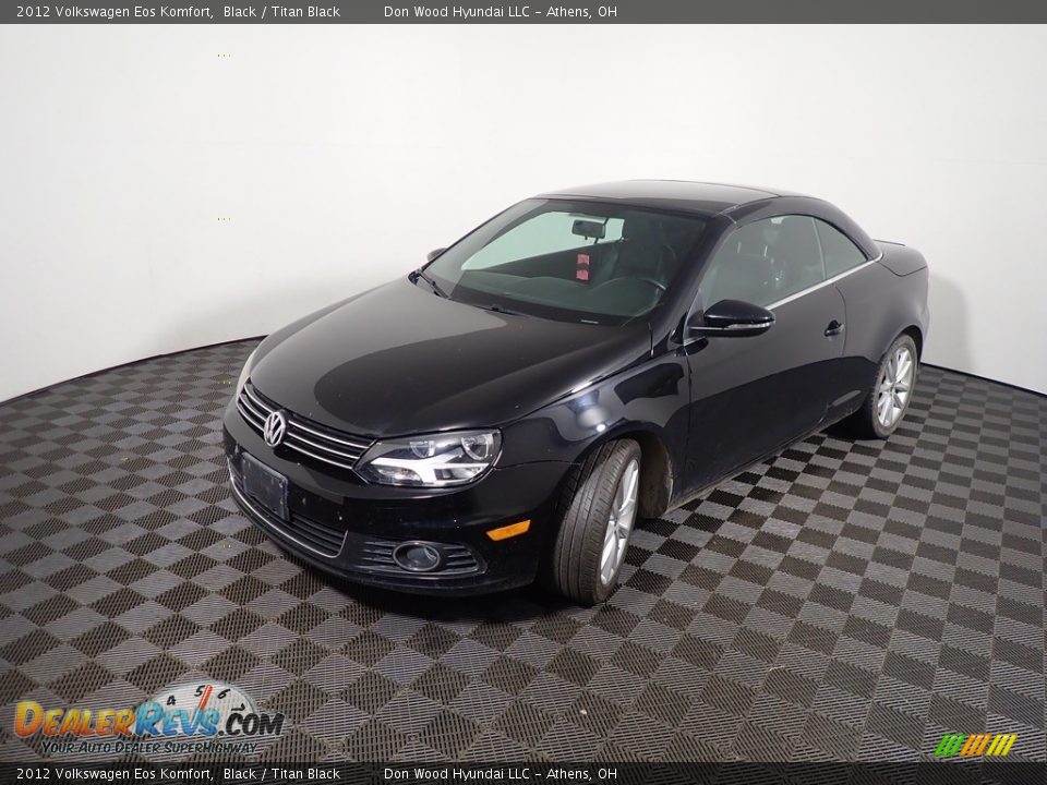 2012 Volkswagen Eos Komfort Black / Titan Black Photo #9