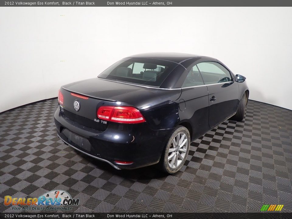 2012 Volkswagen Eos Komfort Black / Titan Black Photo #15