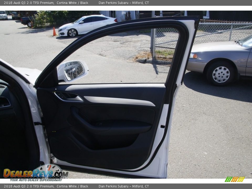 2018 Audi Q3 2.0 TFSI Premium Cortina White / Black Photo #18