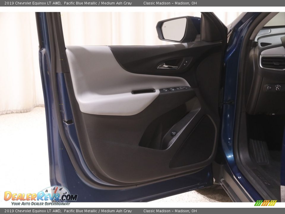 2019 Chevrolet Equinox LT AWD Pacific Blue Metallic / Medium Ash Gray Photo #4