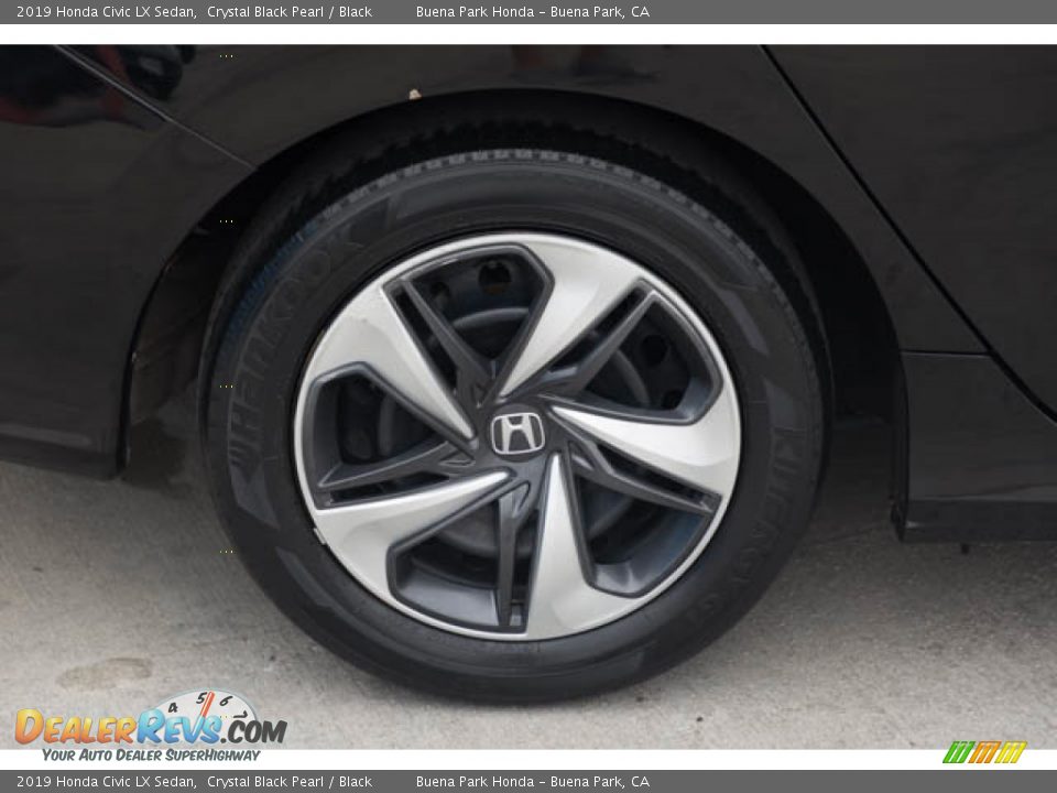2019 Honda Civic LX Sedan Crystal Black Pearl / Black Photo #35
