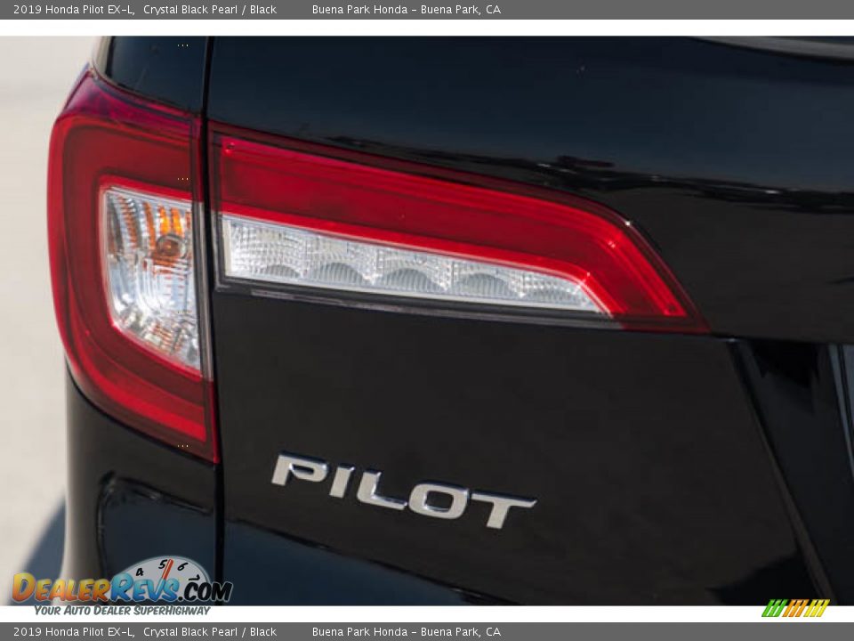 2019 Honda Pilot EX-L Crystal Black Pearl / Black Photo #10