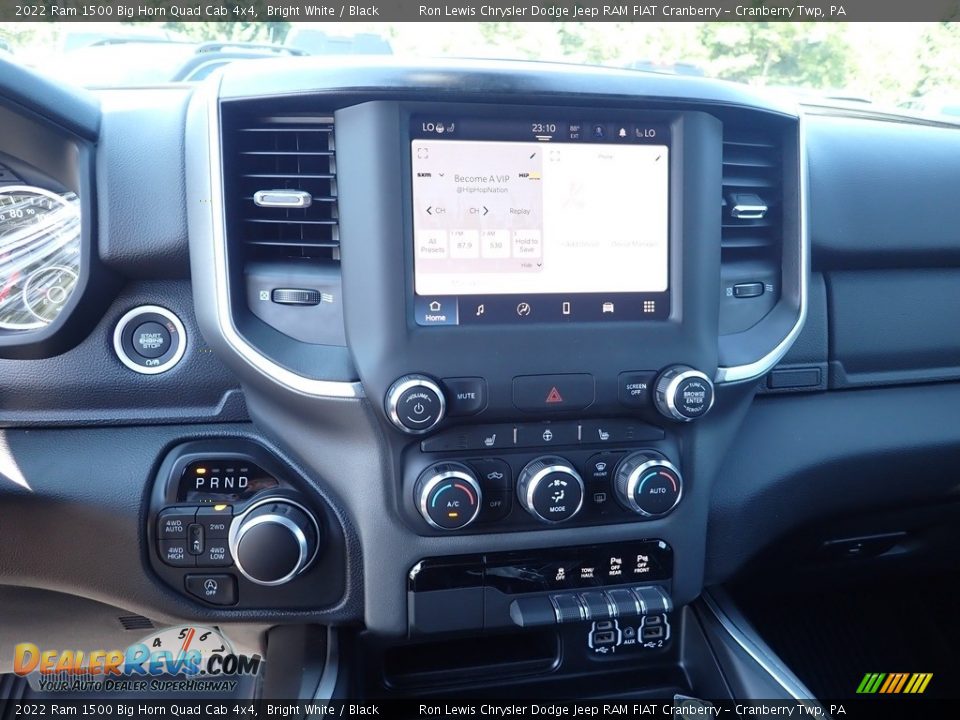 2022 Ram 1500 Big Horn Quad Cab 4x4 Bright White / Black Photo #16