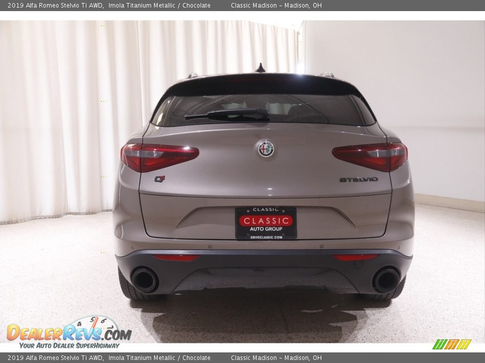 2019 Alfa Romeo Stelvio Ti AWD Imola Titanium Metallic / Chocolate Photo #19