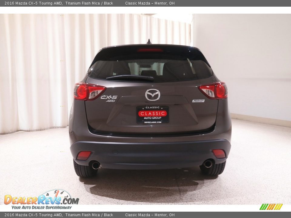2016 Mazda CX-5 Touring AWD Titanium Flash Mica / Black Photo #17
