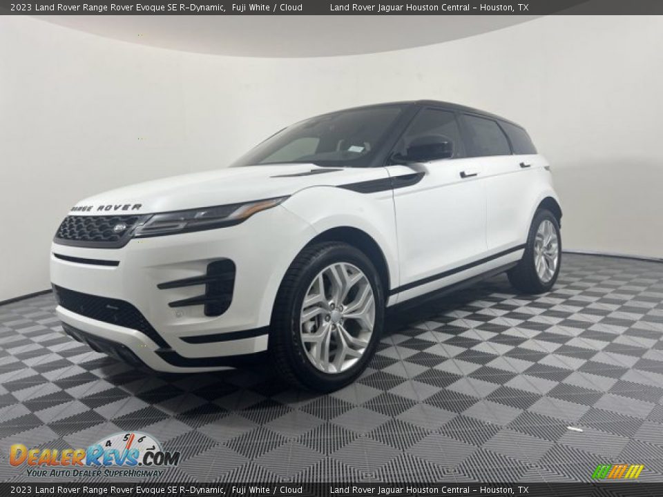 Front 3/4 View of 2023 Land Rover Range Rover Evoque SE R-Dynamic Photo #1