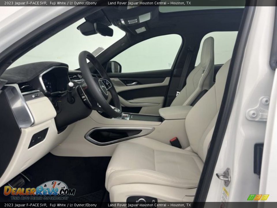 Front Seat of 2023 Jaguar F-PACE SVR Photo #25