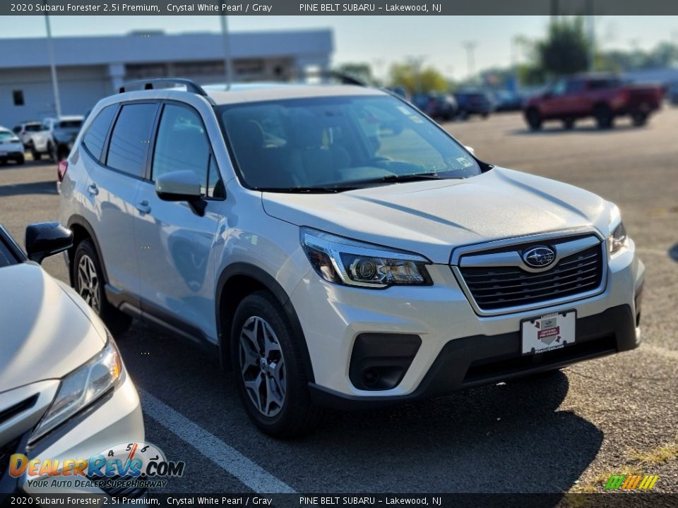 2020 Subaru Forester 2.5i Premium Crystal White Pearl / Gray Photo #4