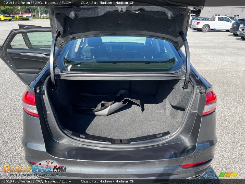 2019 Ford Fusion SE AWD Magnetic / Ebony Photo #15