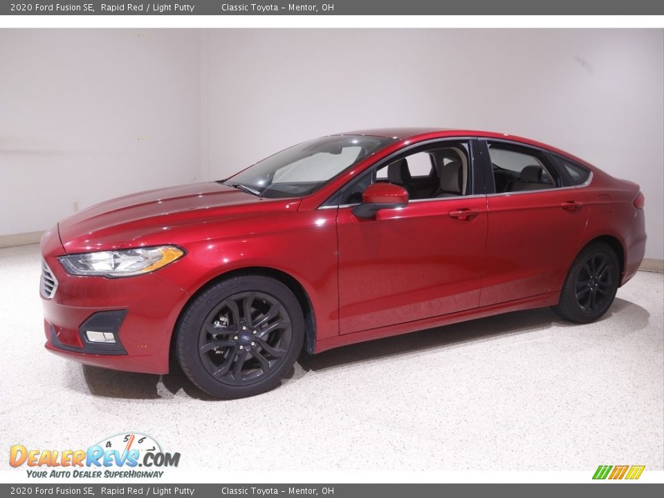 2020 Ford Fusion SE Rapid Red / Light Putty Photo #3