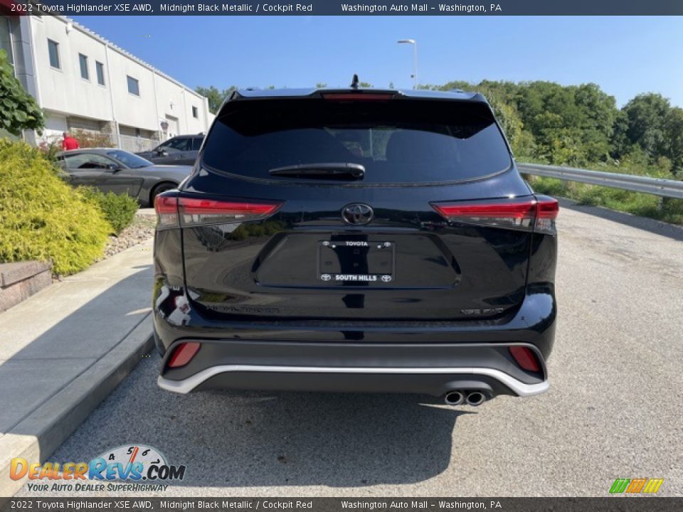 2022 Toyota Highlander XSE AWD Midnight Black Metallic / Cockpit Red Photo #8