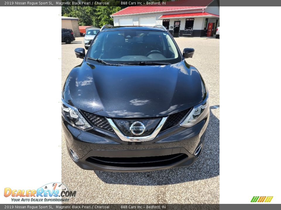 2019 Nissan Rogue Sport SL Magnetic Black Pearl / Charcoal Photo #7