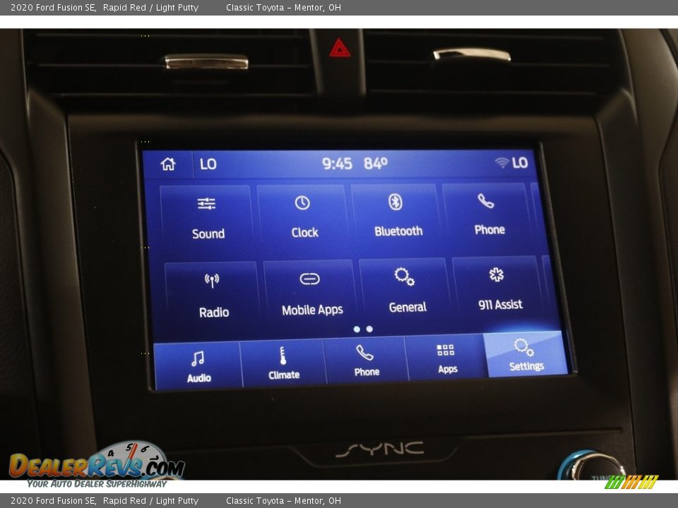 2020 Ford Fusion SE Rapid Red / Light Putty Photo #14