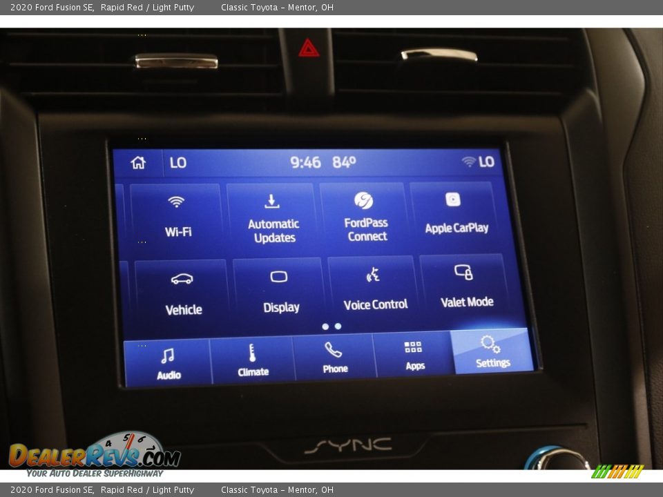 2020 Ford Fusion SE Rapid Red / Light Putty Photo #15