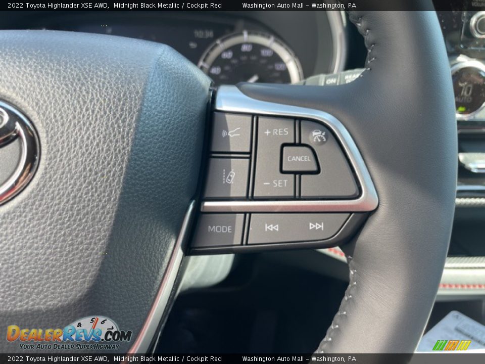 2022 Toyota Highlander XSE AWD Steering Wheel Photo #16