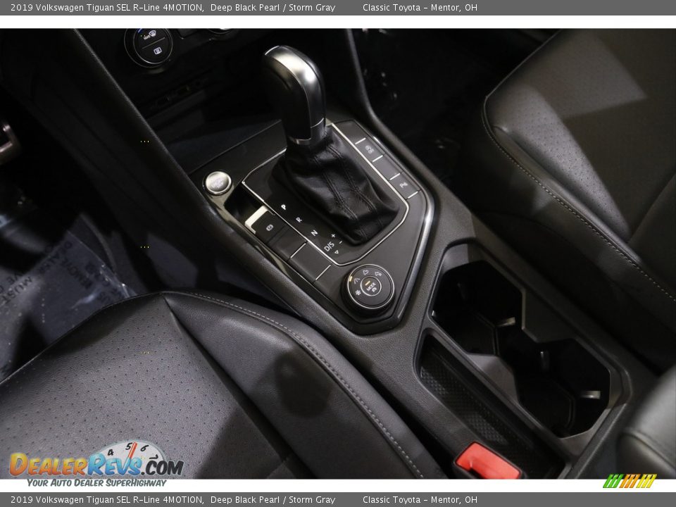 2019 Volkswagen Tiguan SEL R-Line 4MOTION Deep Black Pearl / Storm Gray Photo #15