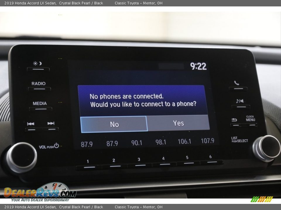 2019 Honda Accord LX Sedan Crystal Black Pearl / Black Photo #10