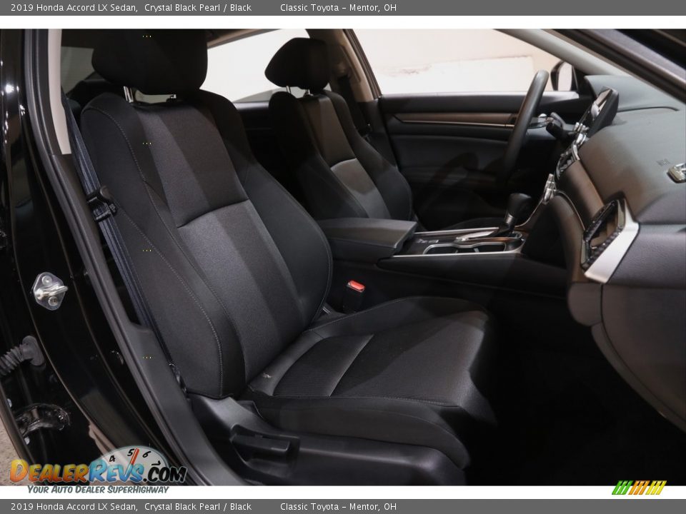 2019 Honda Accord LX Sedan Crystal Black Pearl / Black Photo #14
