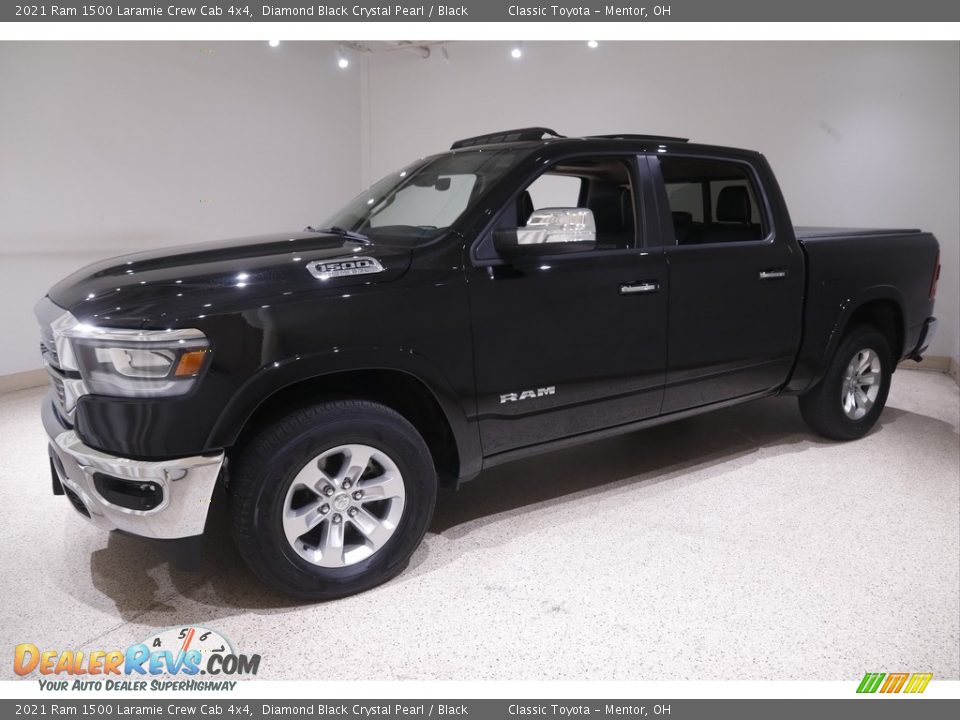 2021 Ram 1500 Laramie Crew Cab 4x4 Diamond Black Crystal Pearl / Black Photo #3