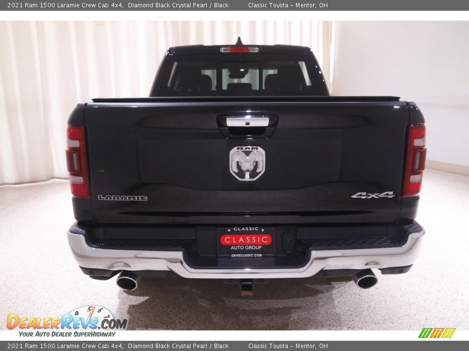2021 Ram 1500 Laramie Crew Cab 4x4 Diamond Black Crystal Pearl / Black Photo #22