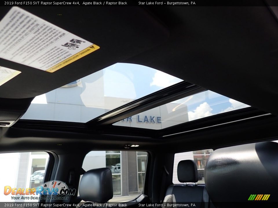 Sunroof of 2019 Ford F150 SVT Raptor SuperCrew 4x4 Photo #16