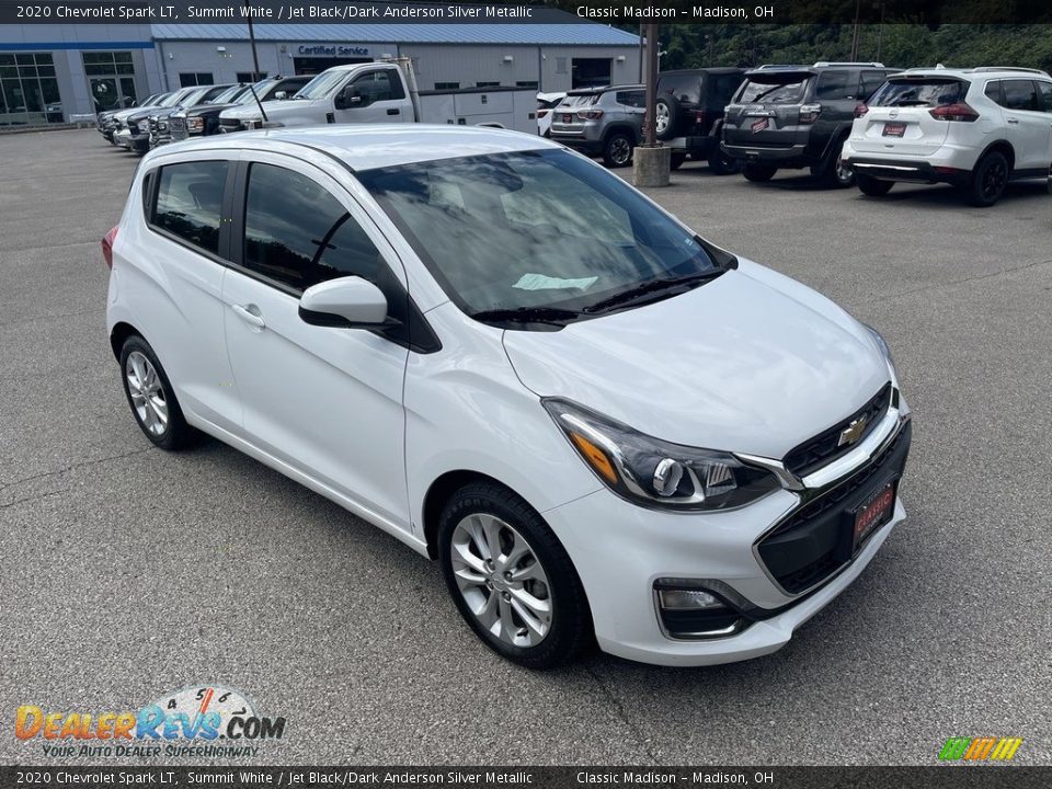 Front 3/4 View of 2020 Chevrolet Spark LT Photo #5