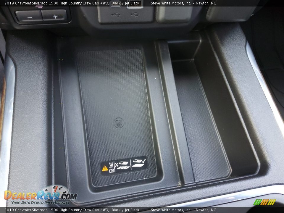 2019 Chevrolet Silverado 1500 High Country Crew Cab 4WD Black / Jet Black Photo #34