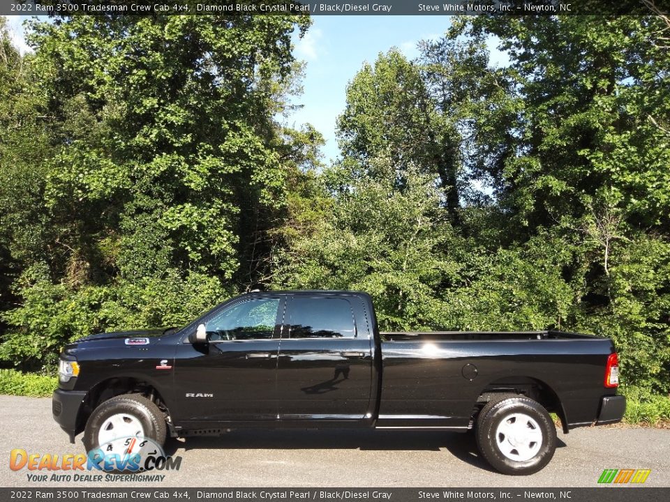 2022 Ram 3500 Tradesman Crew Cab 4x4 Diamond Black Crystal Pearl / Black/Diesel Gray Photo #1