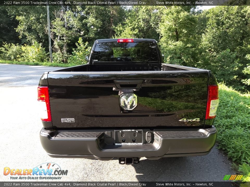 2022 Ram 3500 Tradesman Crew Cab 4x4 Diamond Black Crystal Pearl / Black/Diesel Gray Photo #7