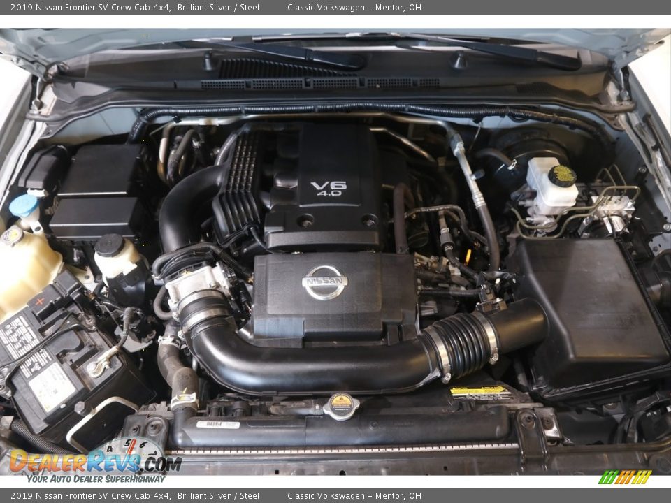 2019 Nissan Frontier SV Crew Cab 4x4 Brilliant Silver / Steel Photo #19