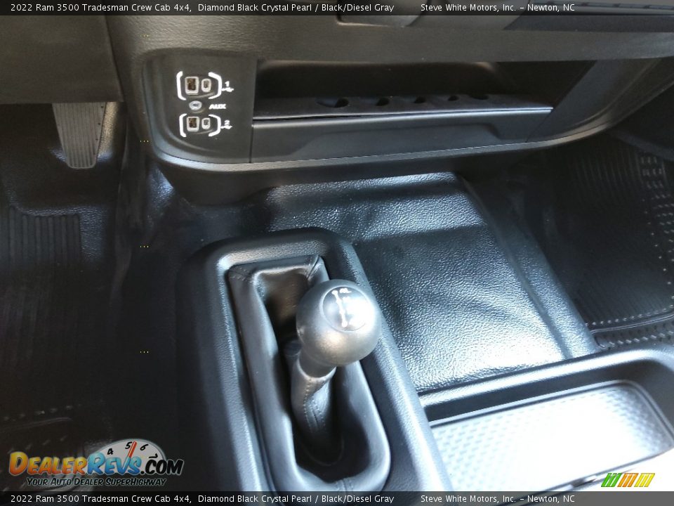 2022 Ram 3500 Tradesman Crew Cab 4x4 Diamond Black Crystal Pearl / Black/Diesel Gray Photo #27