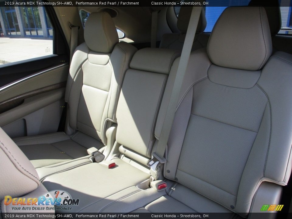 2019 Acura MDX Technology SH-AWD Performance Red Pearl / Parchment Photo #26