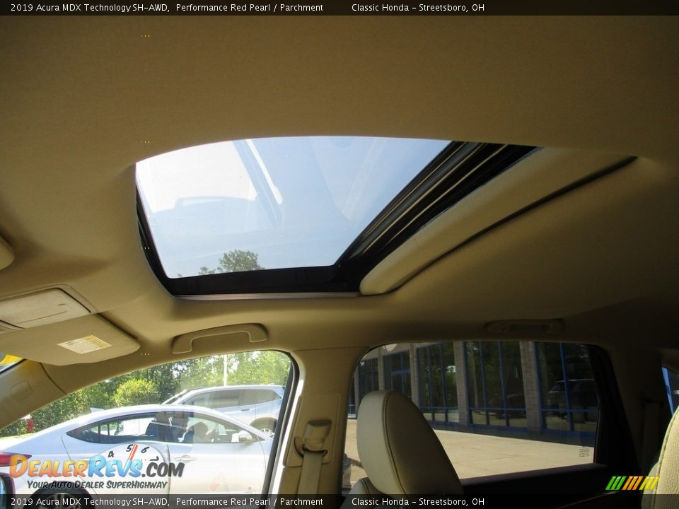 2019 Acura MDX Technology SH-AWD Performance Red Pearl / Parchment Photo #32