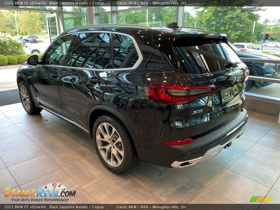 2023 BMW X5 xDrive40i Black Sapphire Metallic / Cognac Photo #2