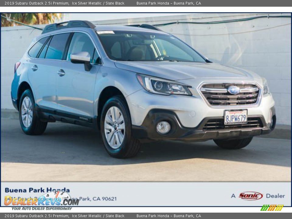 2019 Subaru Outback 2.5i Premium Ice Silver Metallic / Slate Black Photo #1