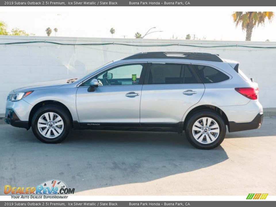 2019 Subaru Outback 2.5i Premium Ice Silver Metallic / Slate Black Photo #8