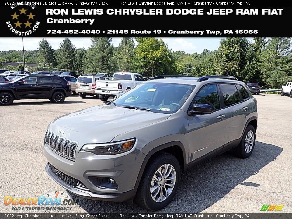 2022 Jeep Cherokee Latitude Lux 4x4 Sting-Gray / Black Photo #1