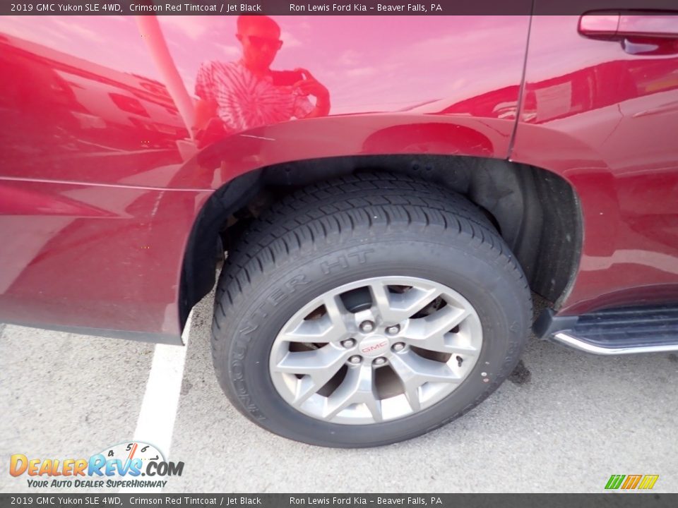 2019 GMC Yukon SLE 4WD Crimson Red Tintcoat / Jet Black Photo #5