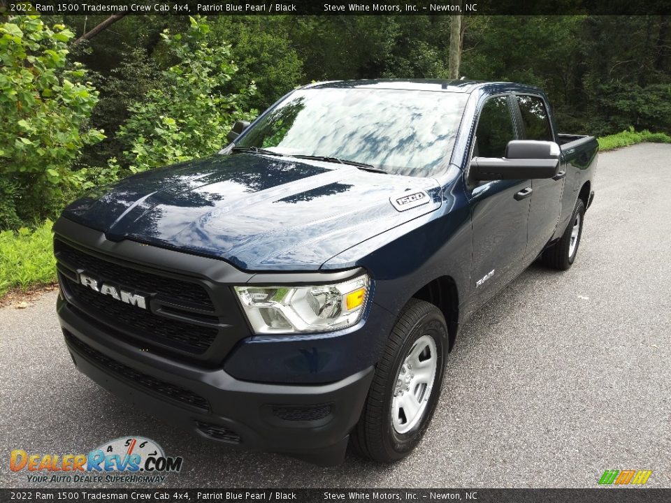 2022 Ram 1500 Tradesman Crew Cab 4x4 Patriot Blue Pearl / Black Photo #2