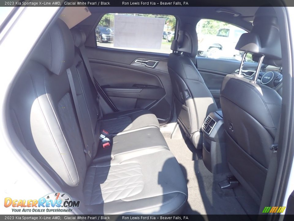2023 Kia Sportage X-Line AWD Glacial White Pearl / Black Photo #11