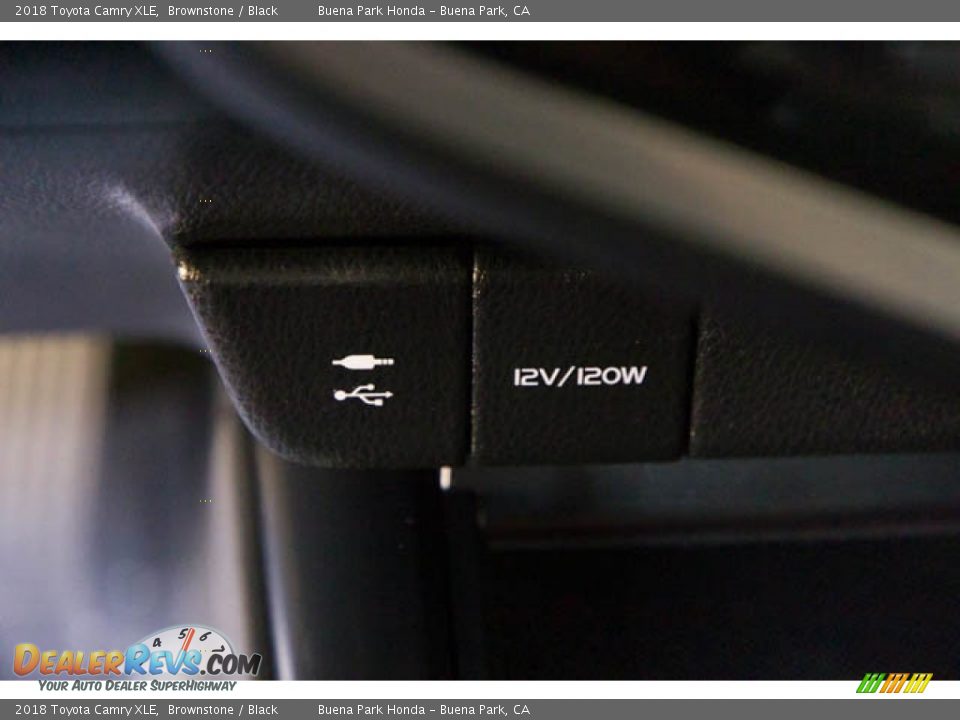 2018 Toyota Camry XLE Brownstone / Black Photo #19