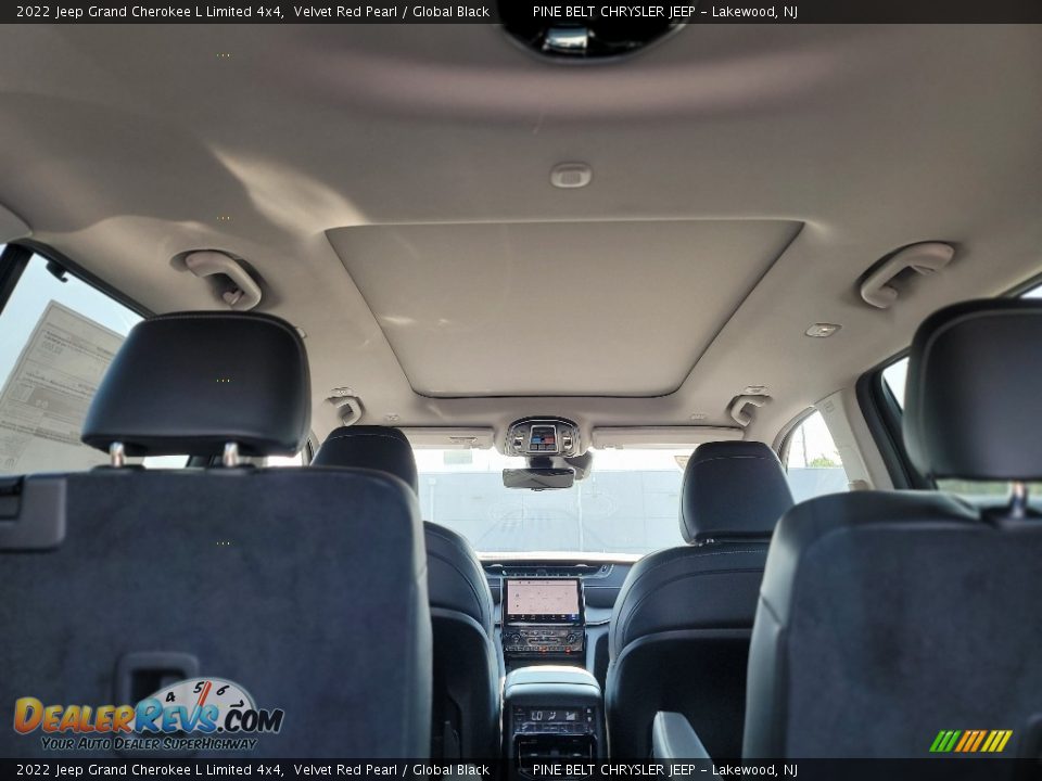 2022 Jeep Grand Cherokee L Limited 4x4 Velvet Red Pearl / Global Black Photo #9