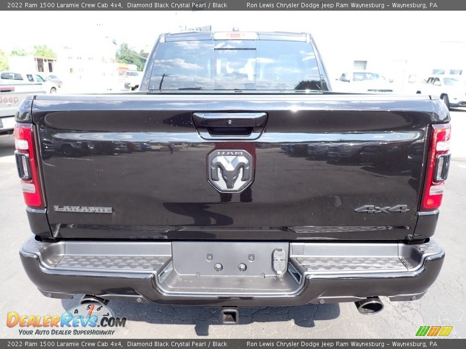 2022 Ram 1500 Laramie Crew Cab 4x4 Diamond Black Crystal Pearl / Black Photo #4