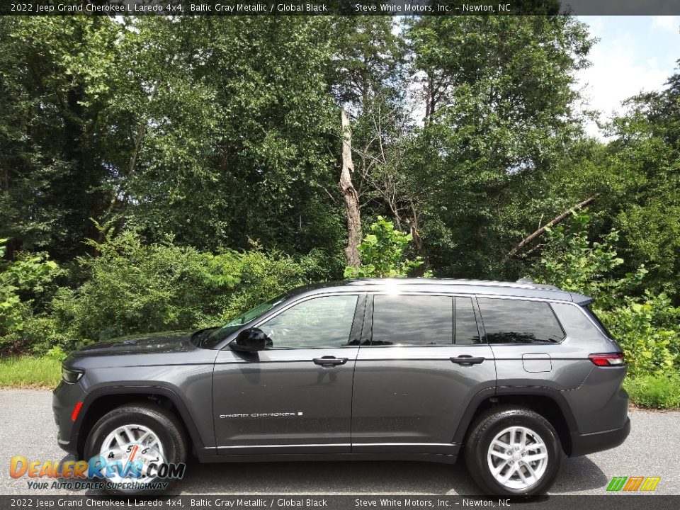 2022 Jeep Grand Cherokee L Laredo 4x4 Baltic Gray Metallic / Global Black Photo #1