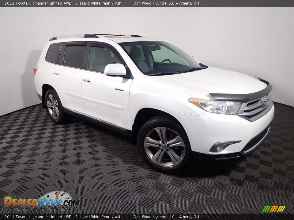 2011 Toyota Highlander Limited 4WD Blizzard White Pearl / Ash Photo #4