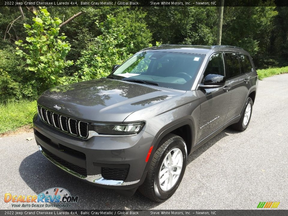 2022 Jeep Grand Cherokee L Laredo 4x4 Baltic Gray Metallic / Global Black Photo #2