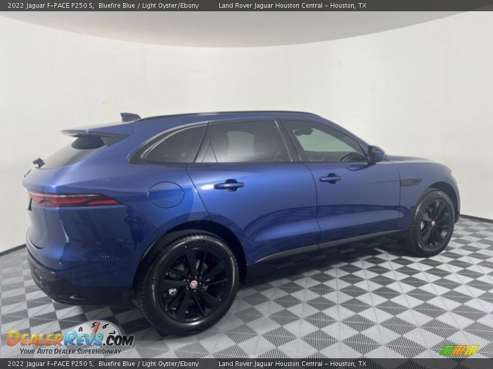 2022 Jaguar F-PACE P250 S Bluefire Blue / Light Oyster/Ebony Photo #28