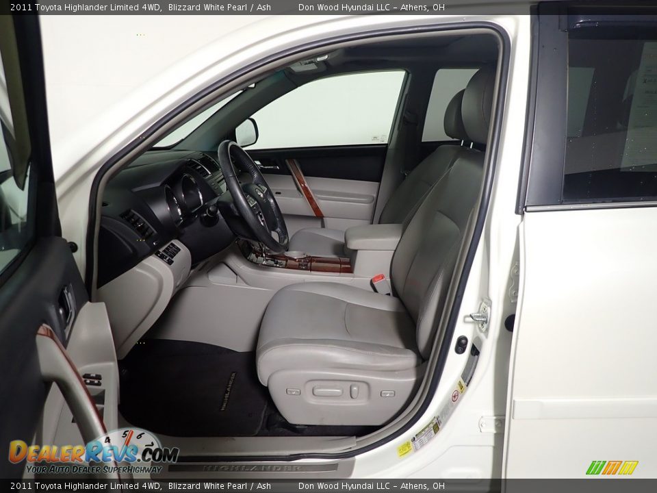 2011 Toyota Highlander Limited 4WD Blizzard White Pearl / Ash Photo #22