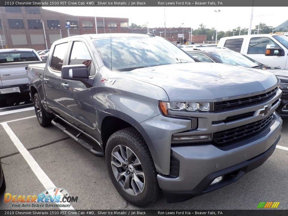 2019 Chevrolet Silverado 1500 RST Crew Cab 4WD Silver Ice Metallic / Jet Black Photo #3